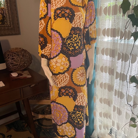 Only wore once to try on. This beautiful yellow maxi dress from Anthropologie - Picture 3 of 5